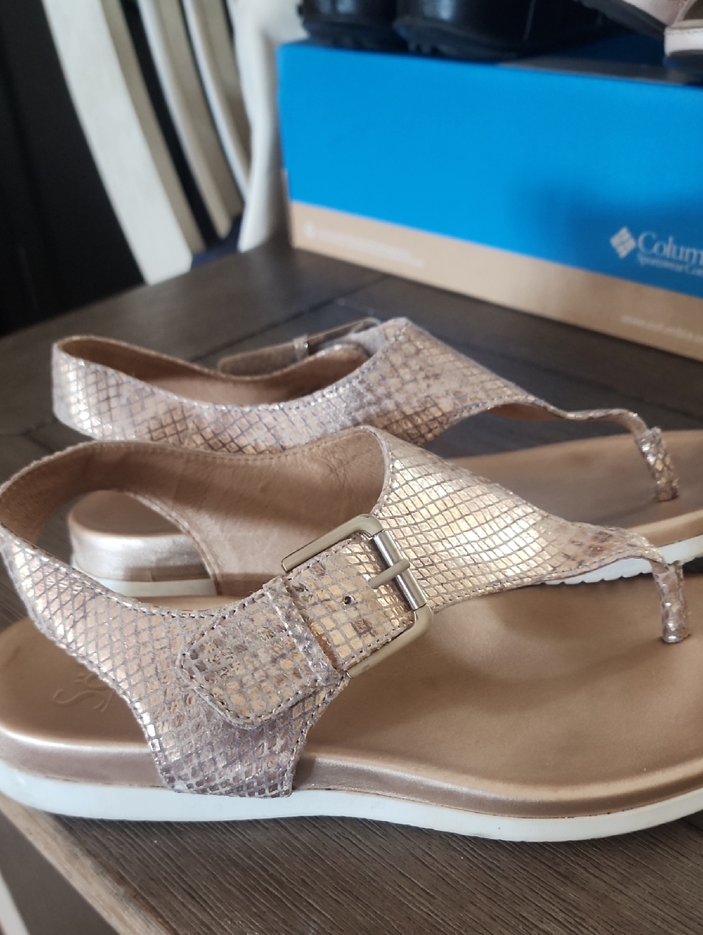 Sofft  Farllyn Metallic Snake-Embossed Sandals in Rose Gold
